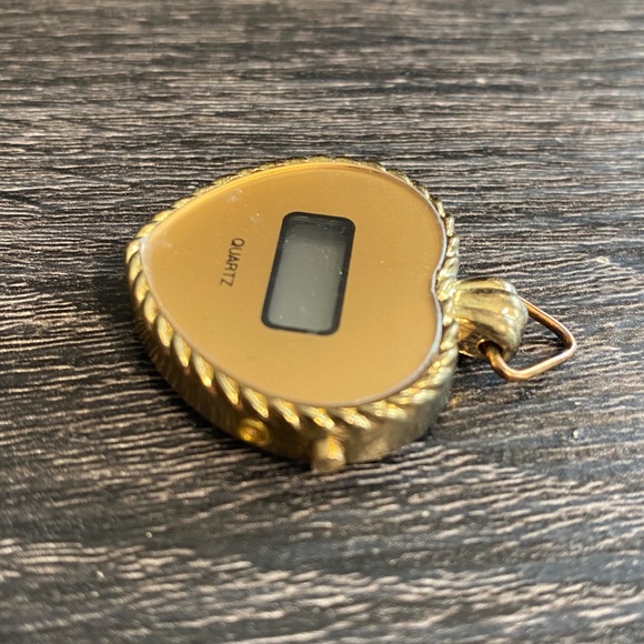 Vintage Jacques Carpentier Digital Quartz Heart Watch Necklace Pendant No Chain - Picture 9 of 10